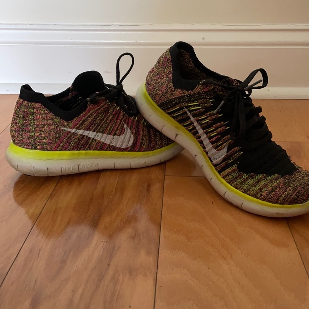 NIKE FREE RN FLYKNIT - women’s 8